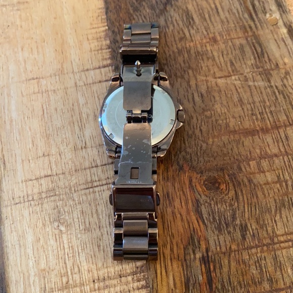 Like new Michael Kors Chronograph brown watch. - Picture 4 of 5